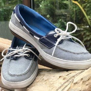 Ked’s boat shoes - W8